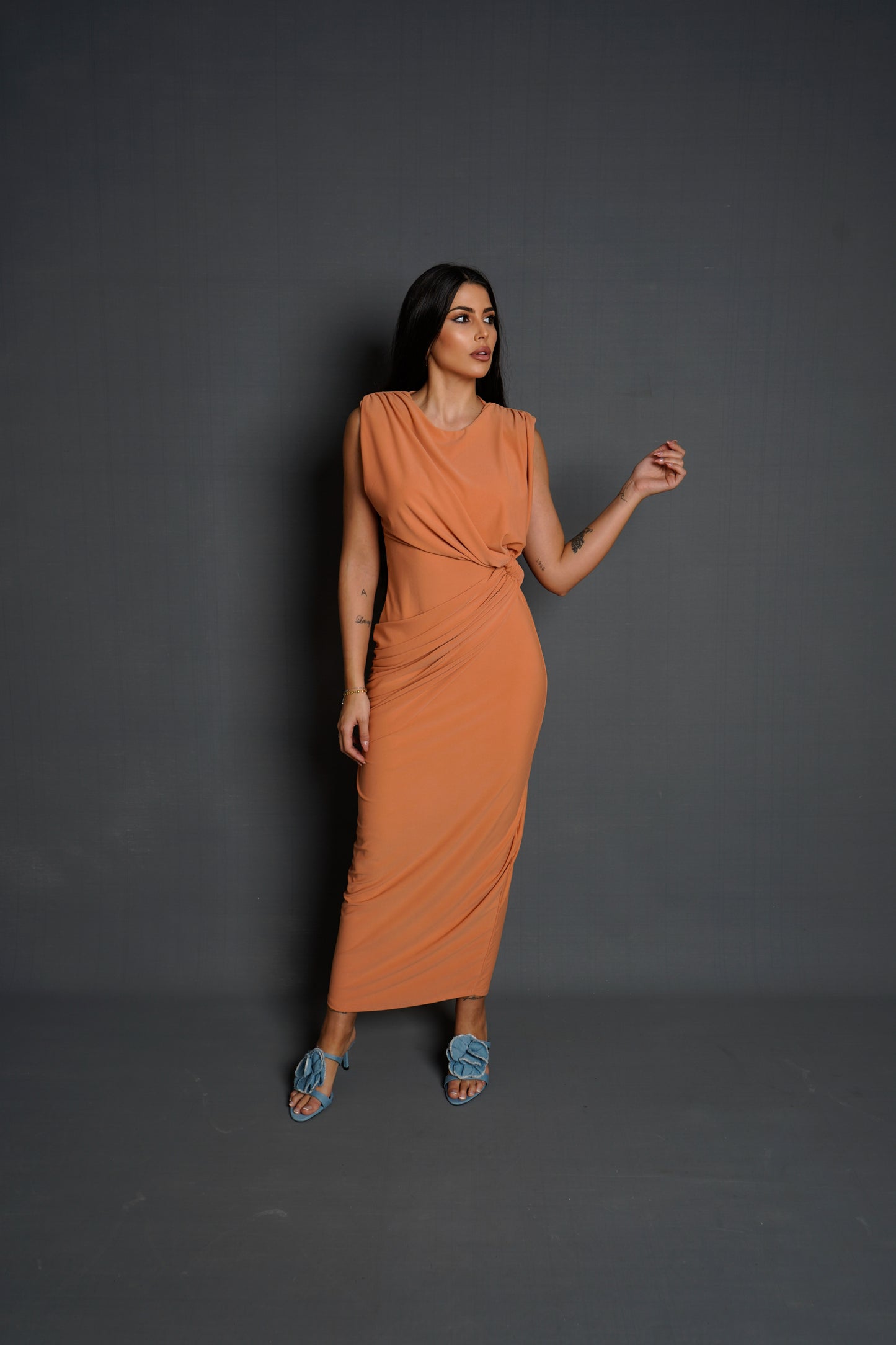 Vestido Cruzado Naranja Nudo lateral - DosM